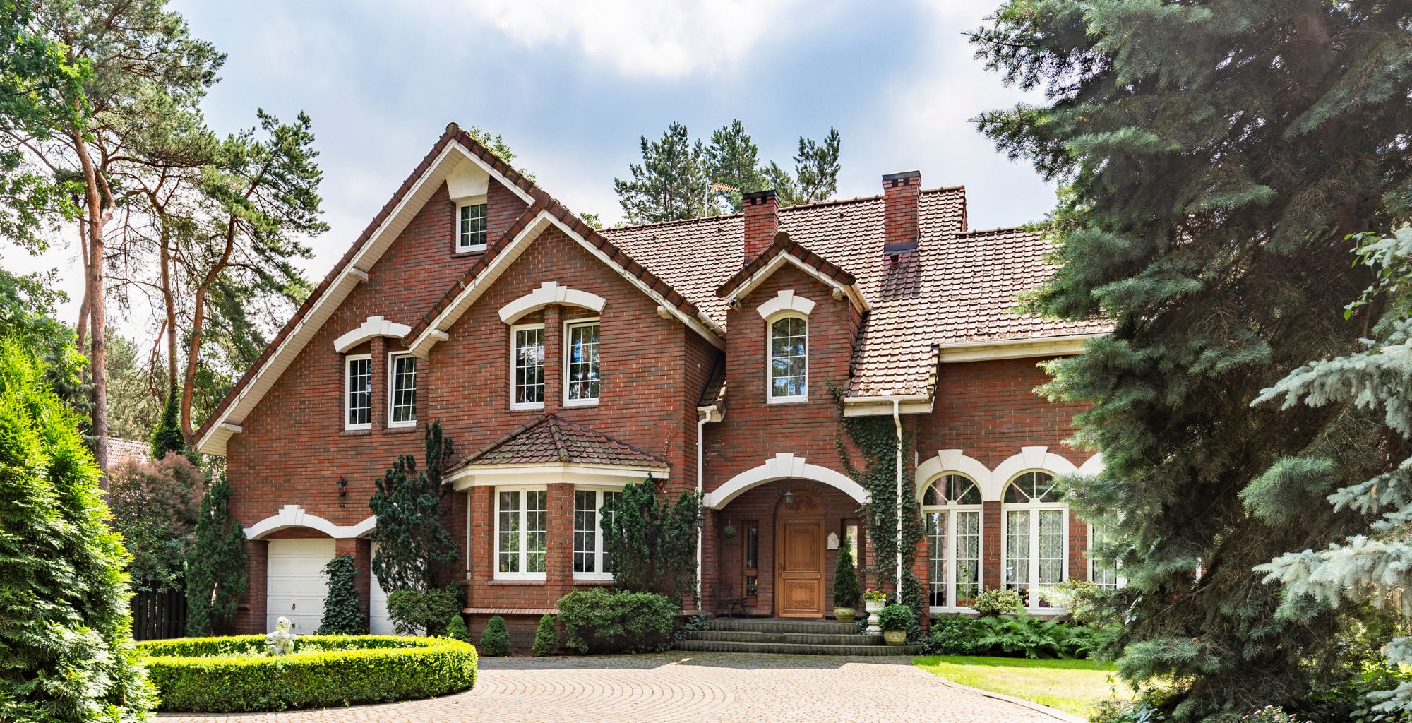 Arts and Crafts Houses