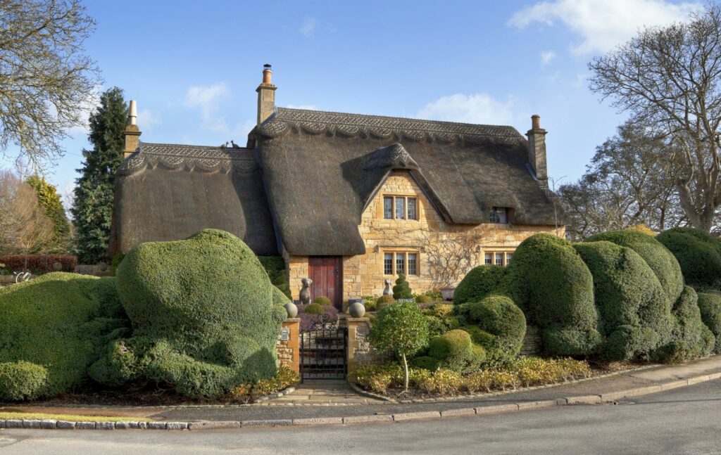 Pretty English thatched cottage